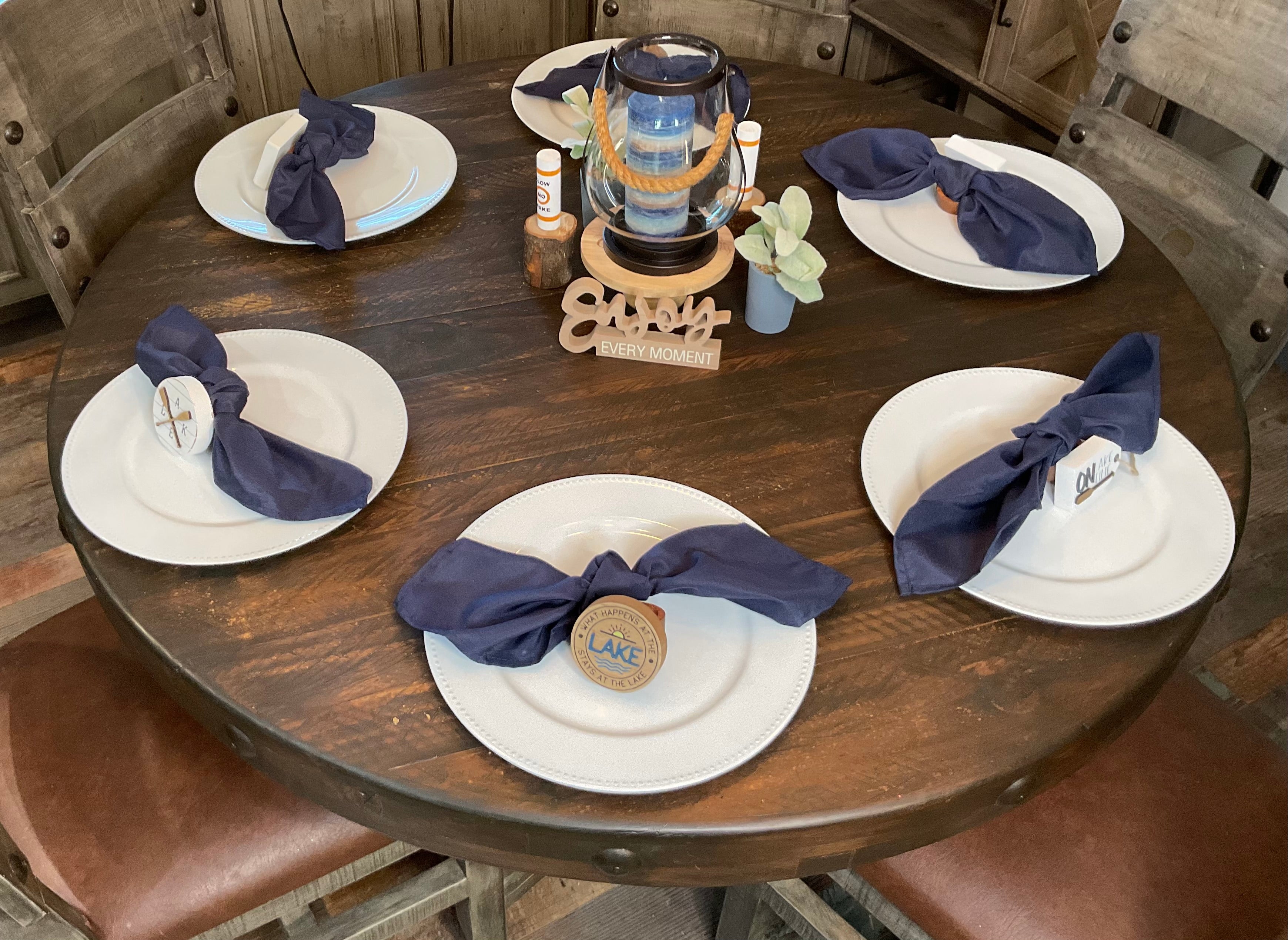 Lake House Classic Table for 6
